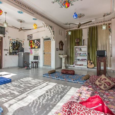 Backpacker Panda Lake Pichola 우다이푸르 외부 사진